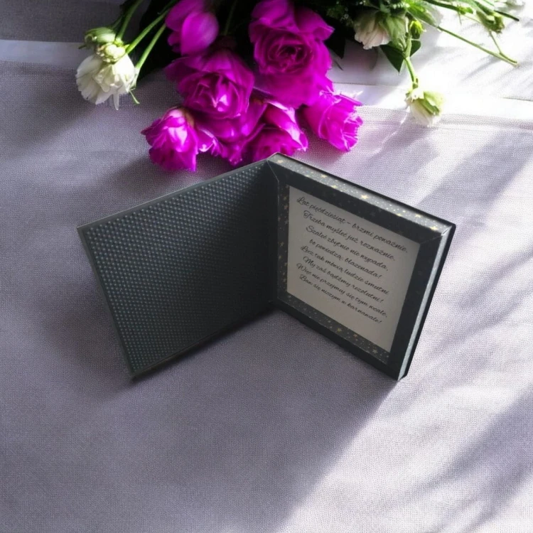 kartka-shadow-box-50-urodziny-wnetrze.jpg